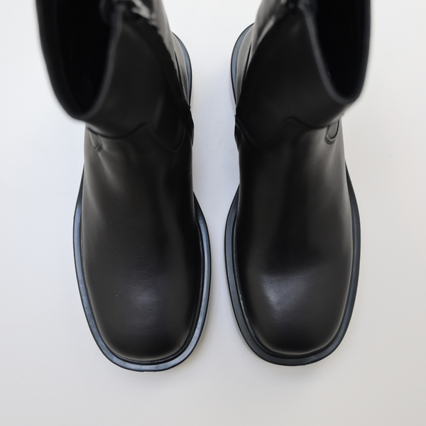 CPH443 | Leather Black