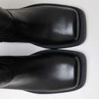 YORK | Black