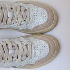 LOW SNEAKER 80's LS02 | Suede White/Brown Sugar