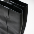 YORK | Black