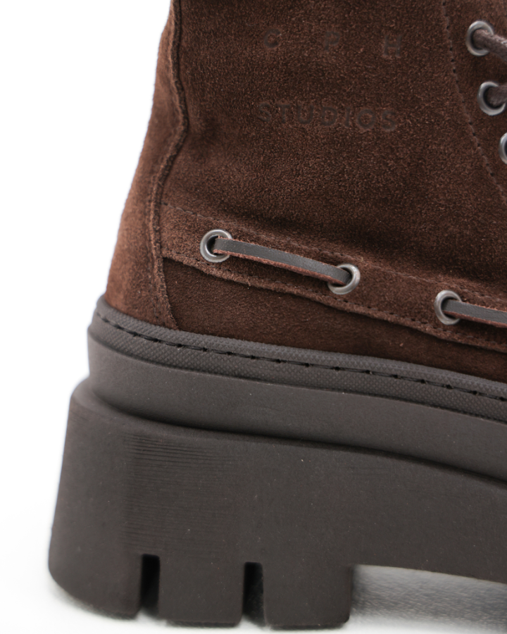 CPH697 | Suede Chocolate