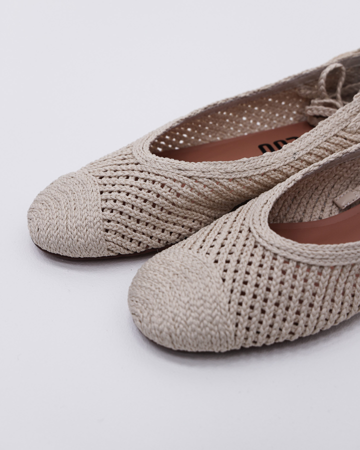 ZEEIG BALLERINA | Off White