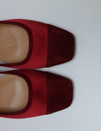 UMA CAP |  Satin/Suede Leather Scarlet