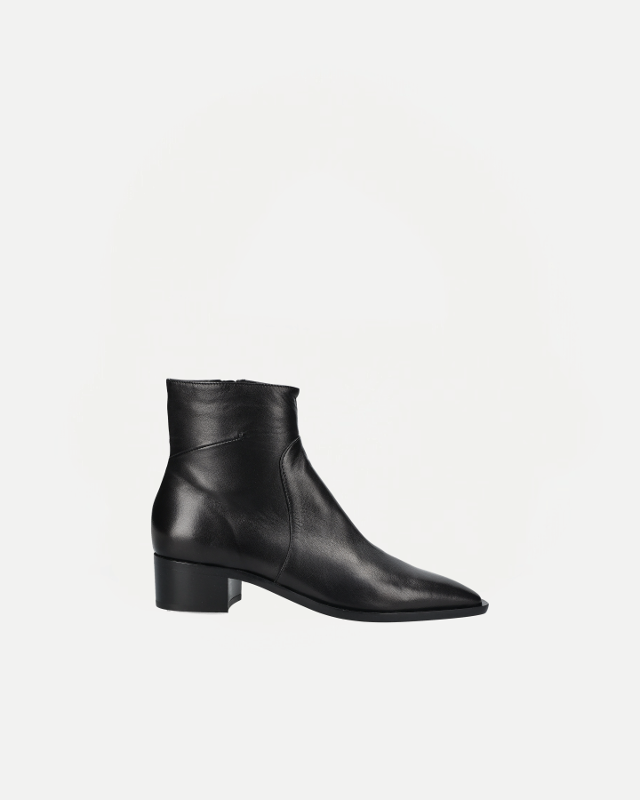 Lia 3320 | Glove Nero