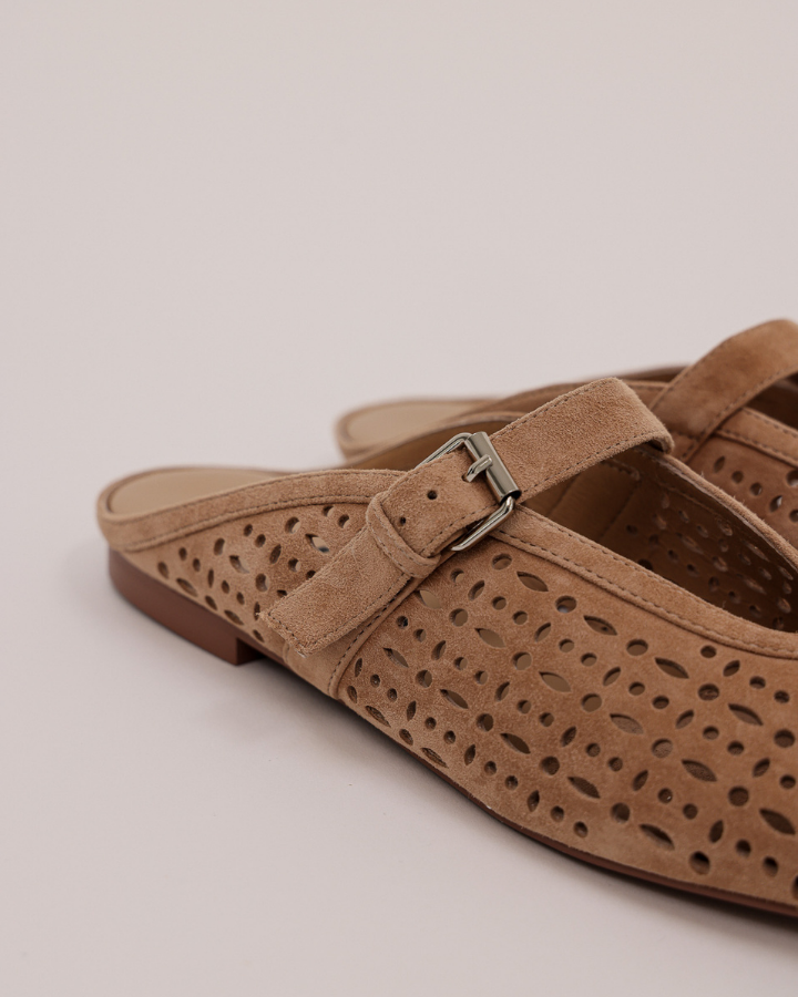 MAIA FLAT | Beige