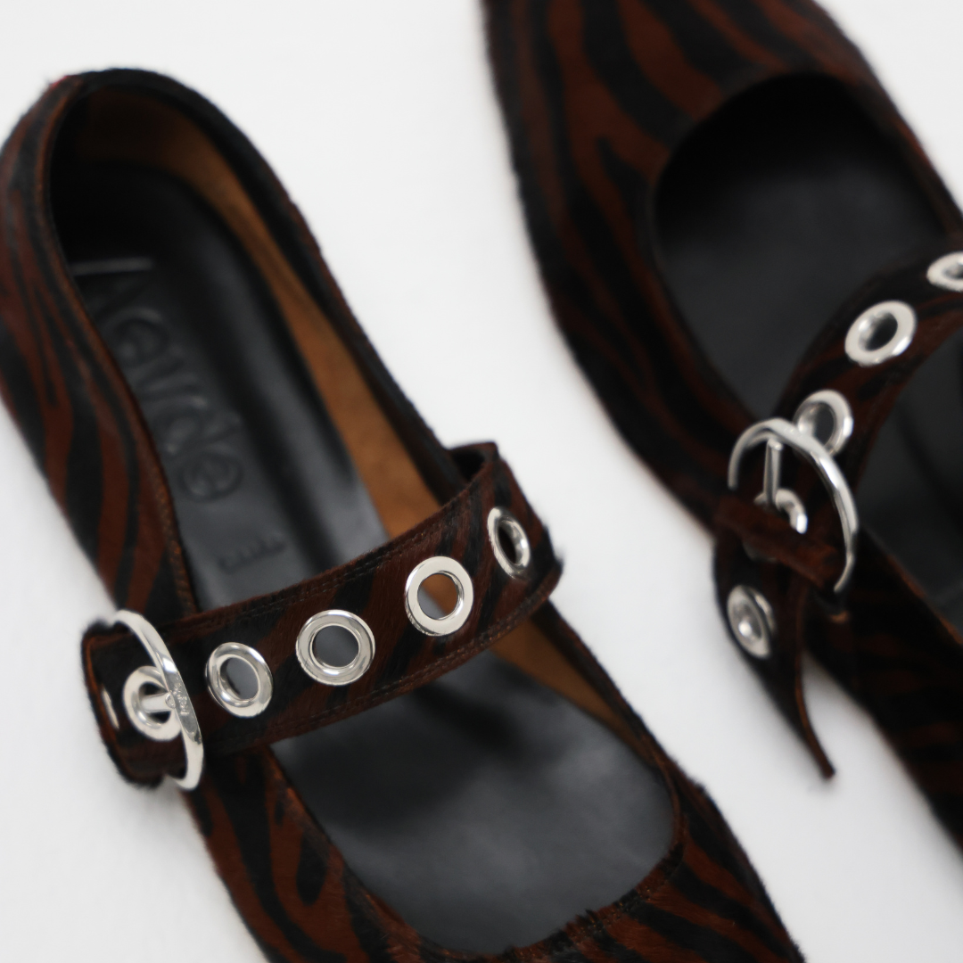 UMA EYELET | Moka Zebra