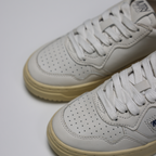 LOW SNEAKER 80's GG04 |  Goat White