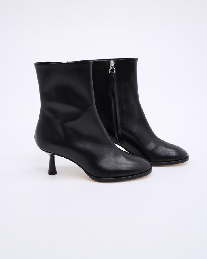 DOROTHY | Calf Leather Black