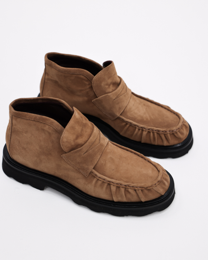 Nicky 2331 | Reverse Toffee