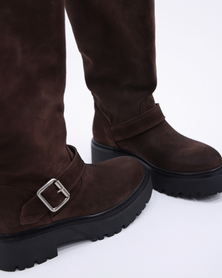 CPH901 | Suede Chocolate