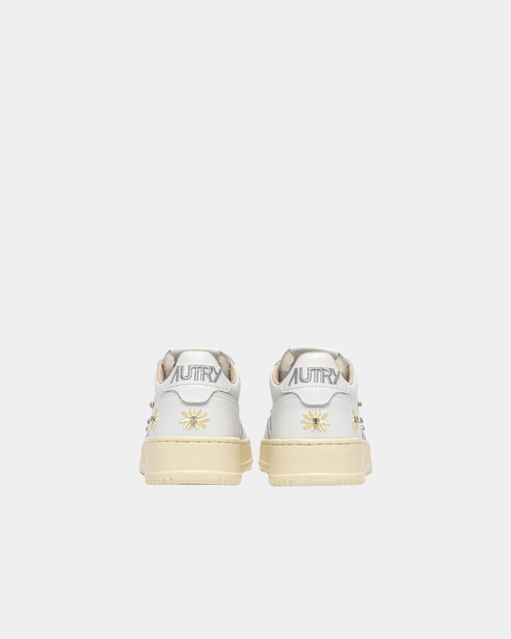 LOW SNEAKER 80's WE01 |  Flower White/ Rutabaga