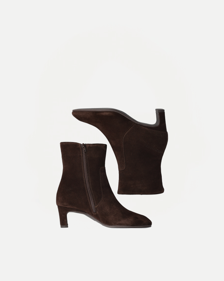 CPH362 | Suede Chocolate