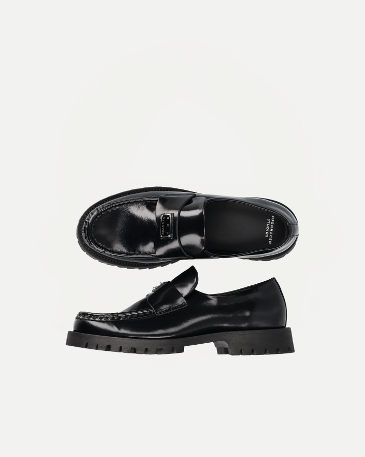 CPH848 | Brushed Leather Black