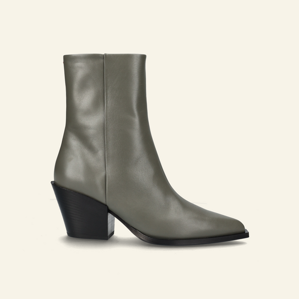 KARA | Calf Leather Cement