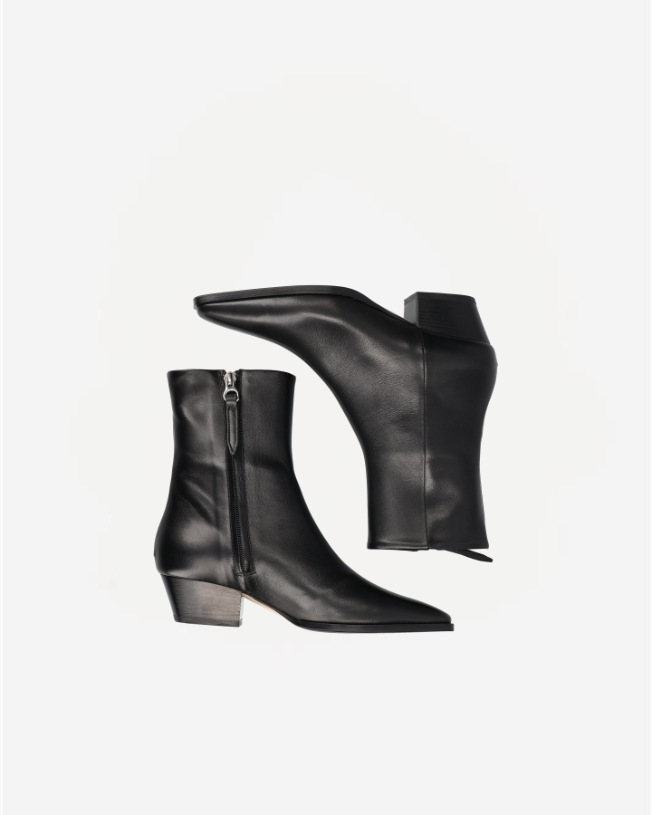 BABA | Calf Leather Black