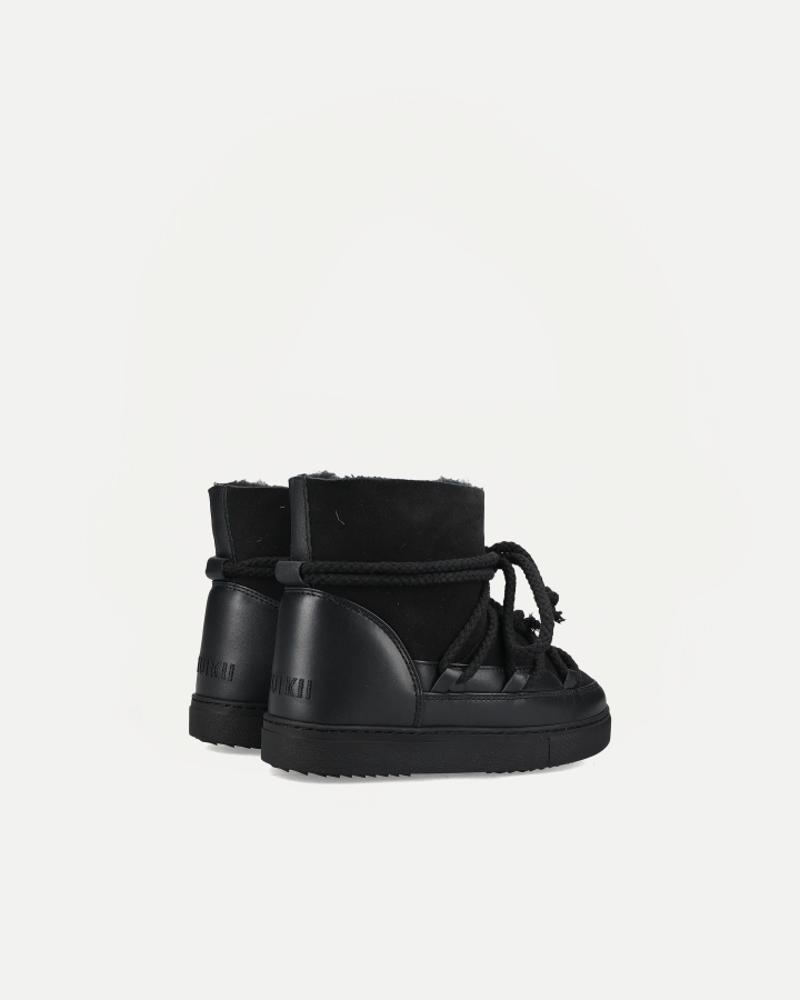 CLASSIC | Black