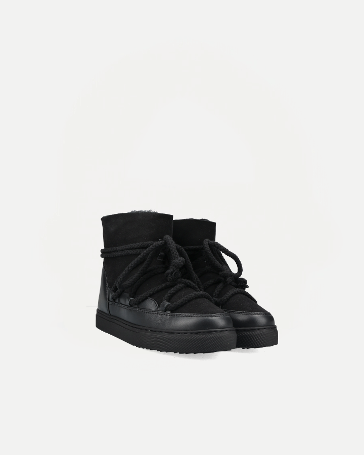 CLASSIC | Black