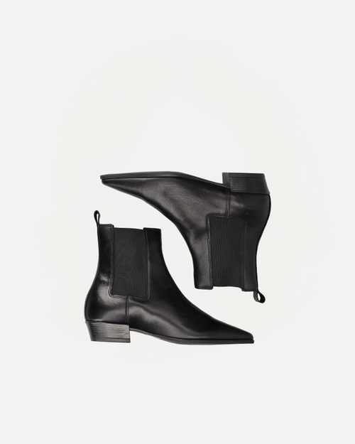 CPH294 | Leather Black