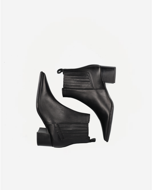 CPH298 | Leather Black