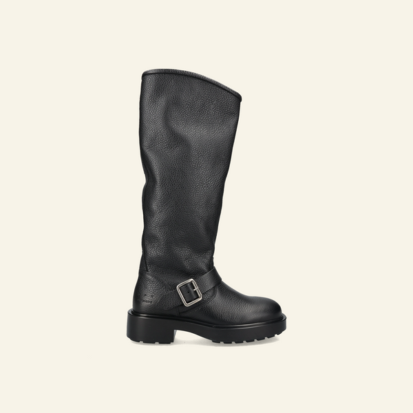 CPH441 | Leather Black