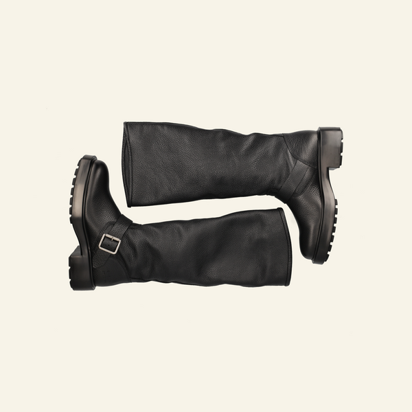 CPH441 | Leather Black