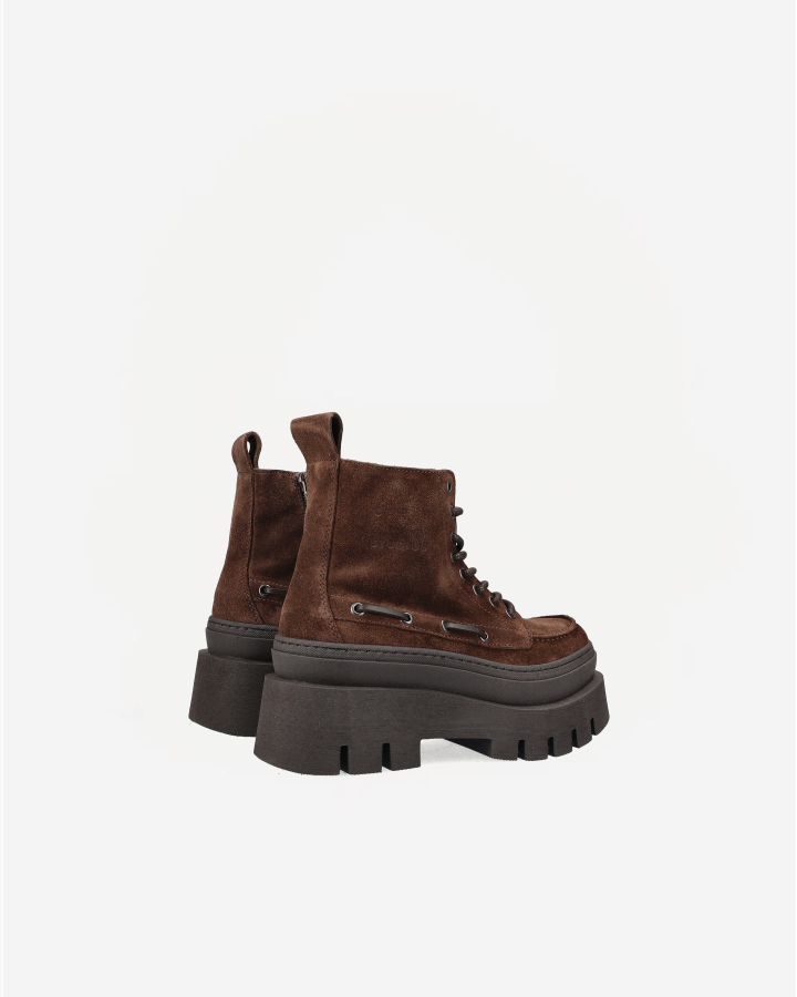 CPH697 | Suede Chocolate