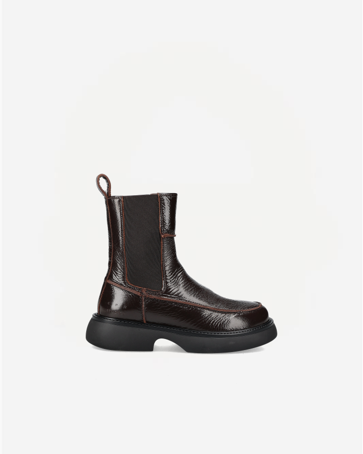 CPH759 | Patent Leather Chocolate