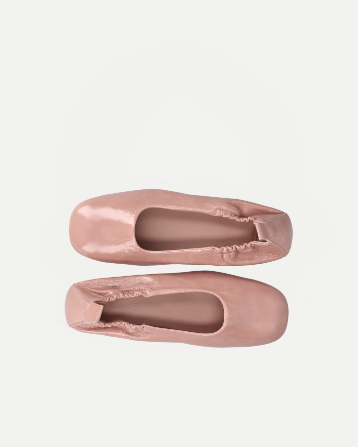 CPH884 | Patent Leather Soft Pink