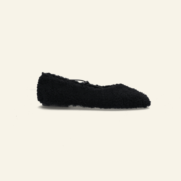 SWAY FURRY | Black Leather