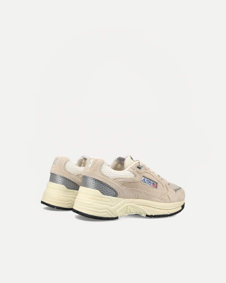 Hyperway Low UM19 | Suede Sand/ Silver