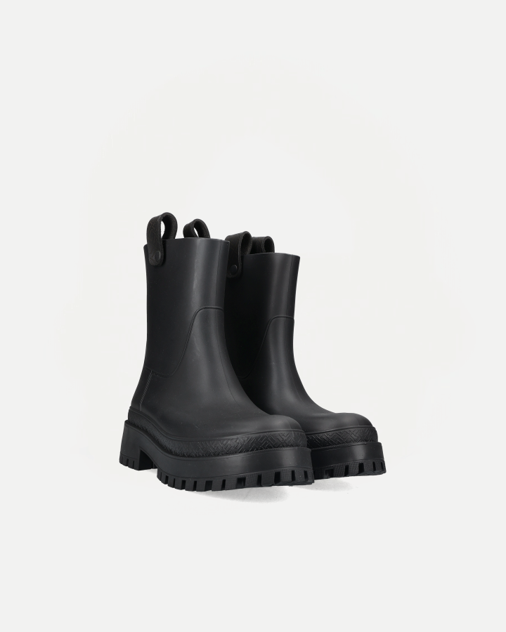 KAIAH | Black