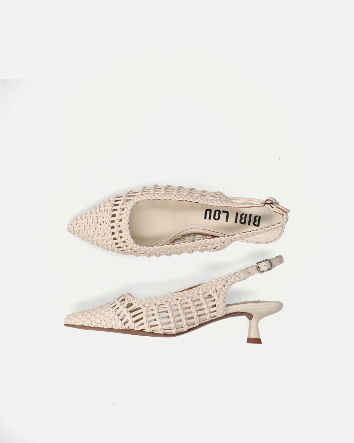 KOU PUMP | Off White