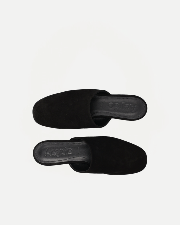 REGA | Suede Leather Black