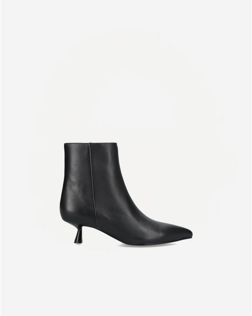 SAKURA BOOTIES | Black