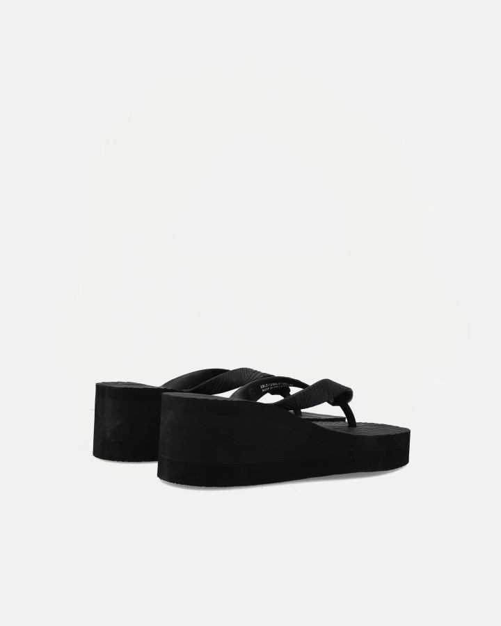 High Platform | Black