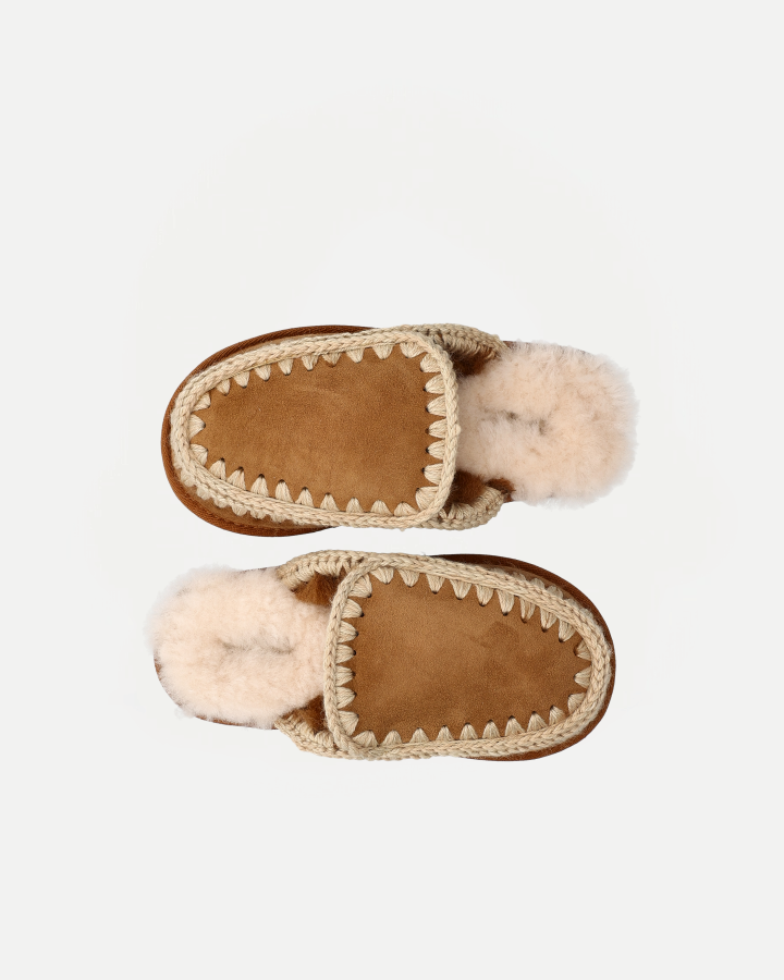 SUEDE SLIPPER FULL ESKIMO STITCH | Cognac