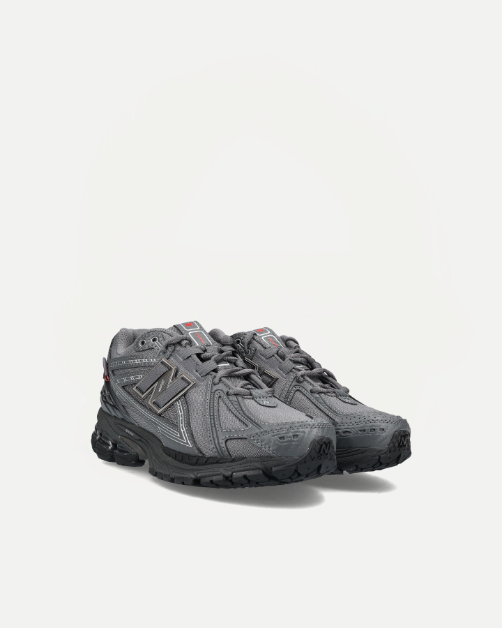 U1906ROF | Black Metallic /Silver Metallic