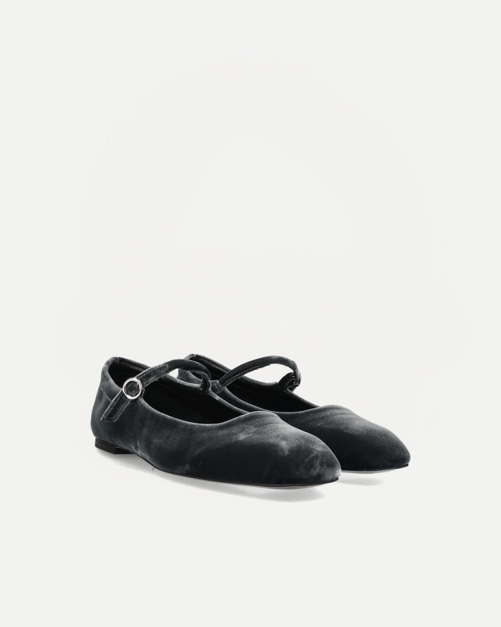 UMA VELVET | Charcoal