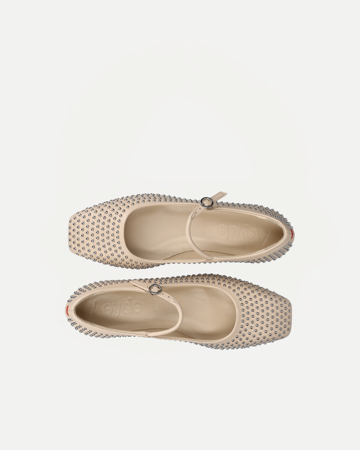 UMA MINI STUDS | Nappa Leather Creamy