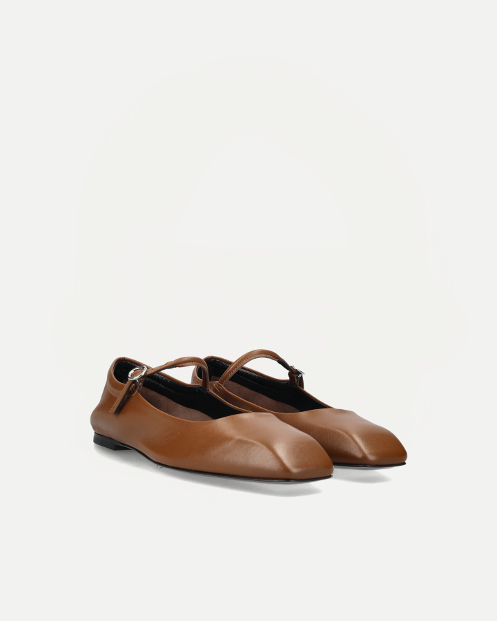 UMA |  Nappa Leather Tobacco