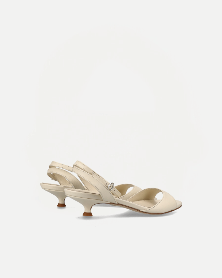ZELIA | Creamy White